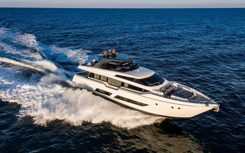 Ferretti Yachts 850 | Salone Nautico Venezia 2022